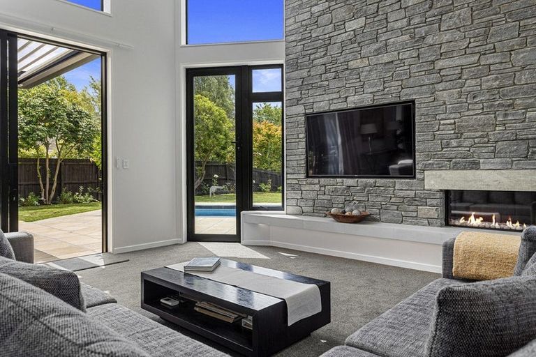 Photo of property in 10 Weka Street, Fendalton, Christchurch, 8041