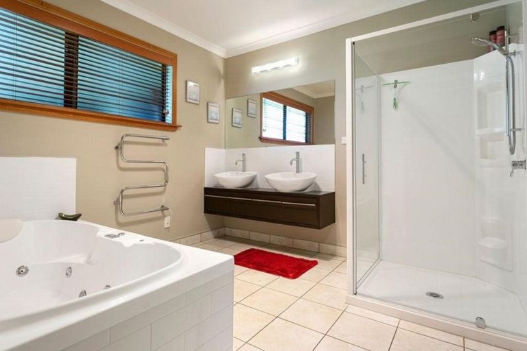 Photo of property in 28 Muir Road, Te Awamutu, 3879