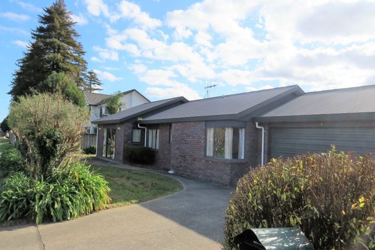 Photo of property in 171 Old Farm Road, Hamilton East, Hamilton, 3216