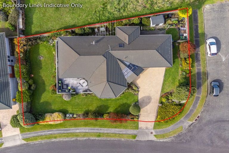 Photo of property in 11 Barrett Drive, Waikanae Beach, Waikanae, 5036