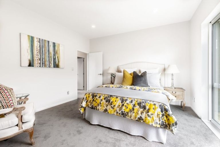 Photo of property in 69 Nobilo Road, Kumeu, 0810