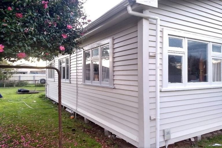 Photo of property in 397 Waihi Road, Normanby, Hawera, 4614
