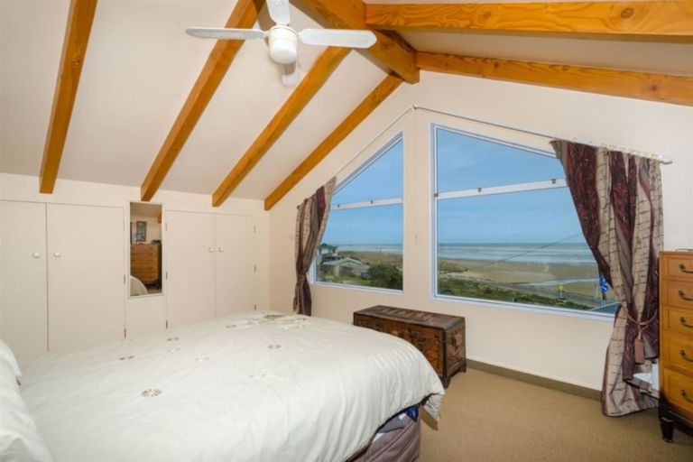 Photo of property in 1 Ocean Close, Te Kopuru, Dargaville, 0371