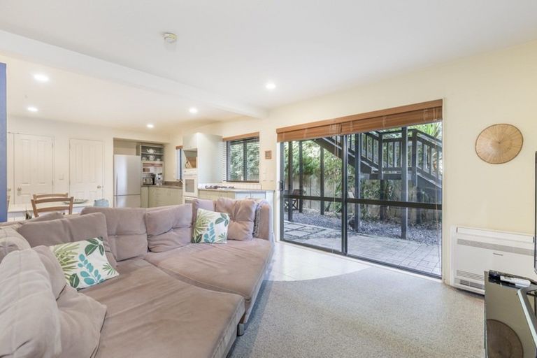 Photo of property in 74 Kestrel Heights, Arkles Bay, Whangaparaoa, 0932