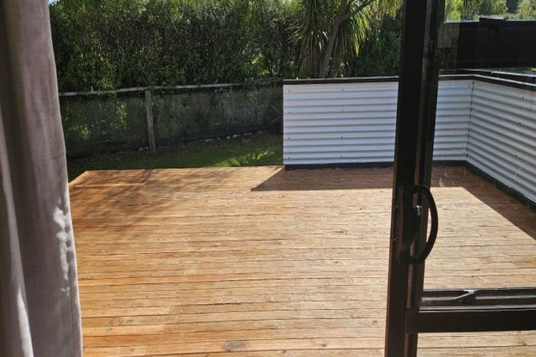 Photo of property in 12 Cross Street, Coalgate, 7673