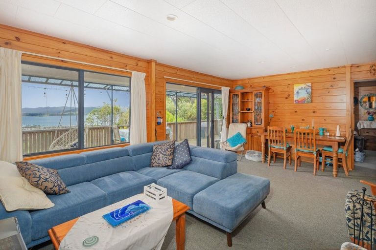 Photo of property in 108 Horongaherehere Row, Te Rerenga, Coromandel, 3582