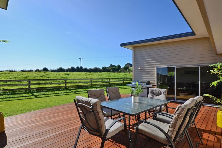 Photo of property in 116 Apotu Road, Kauri, Kamo, 0185