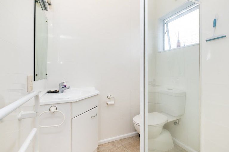 Photo of property in 7 Mill Road, Clive, 4102