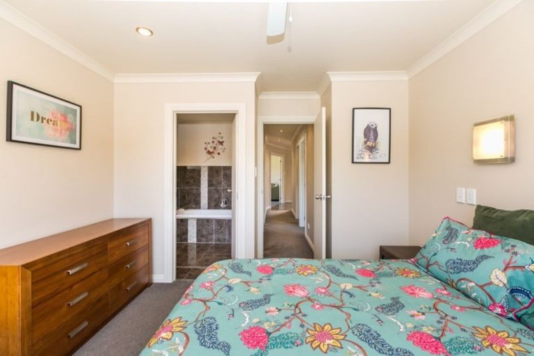Photo of property in 101a Taradale Road, Onekawa, Napier, 4110