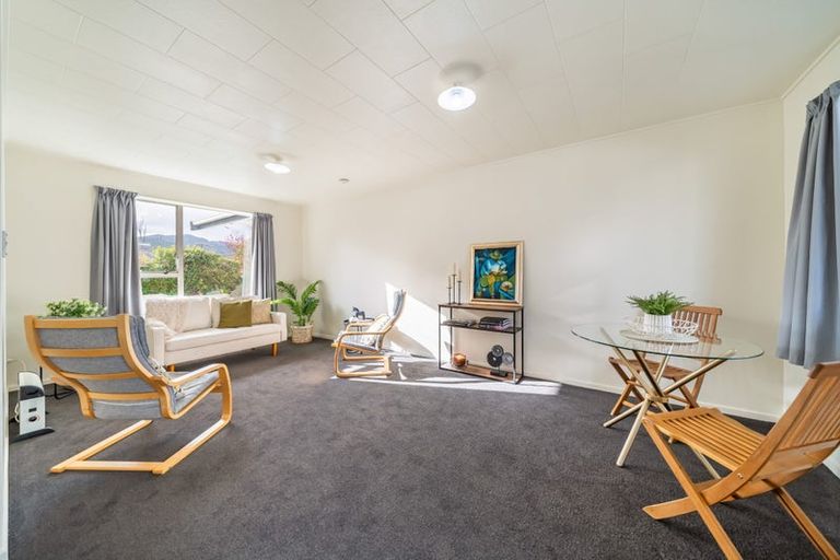 Photo of property in 2/528 Fergusson Drive, Trentham, Upper Hutt, 5018