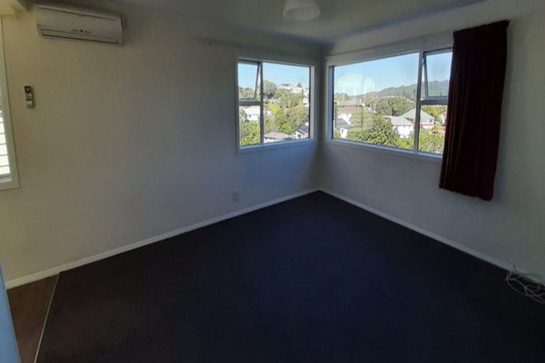 Photo of property in 39 Pembroke Road, Northland, Wellington, 6012
