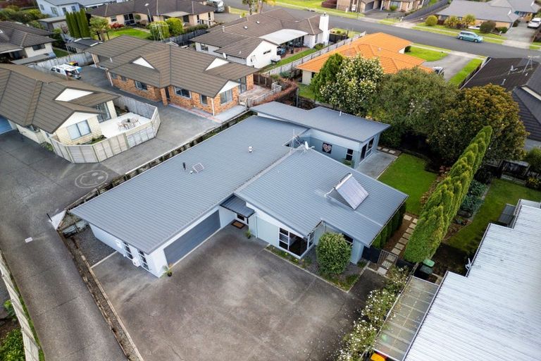 Photo of property in 18 Stamford Place, Ohauiti, Tauranga, 3112