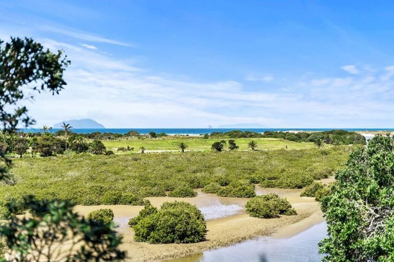 Photo of property in 80 Marsden Point Road, Ruakaka, 0116