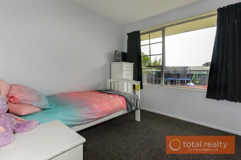 Photo of property in 6 School Road, Halswell, Christchurch, 8025