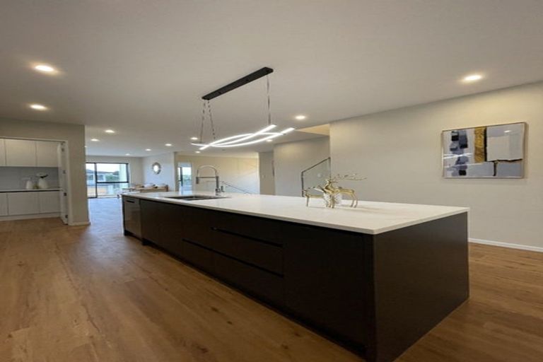 Photo of property in 34 Grand Ridge Avenue, Flat Bush, Auckland, 2019