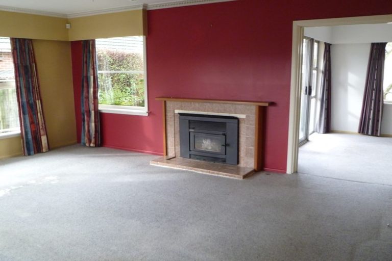 Photo of property in 36 Liverton Crescent, Bishopdale, Christchurch, 8053