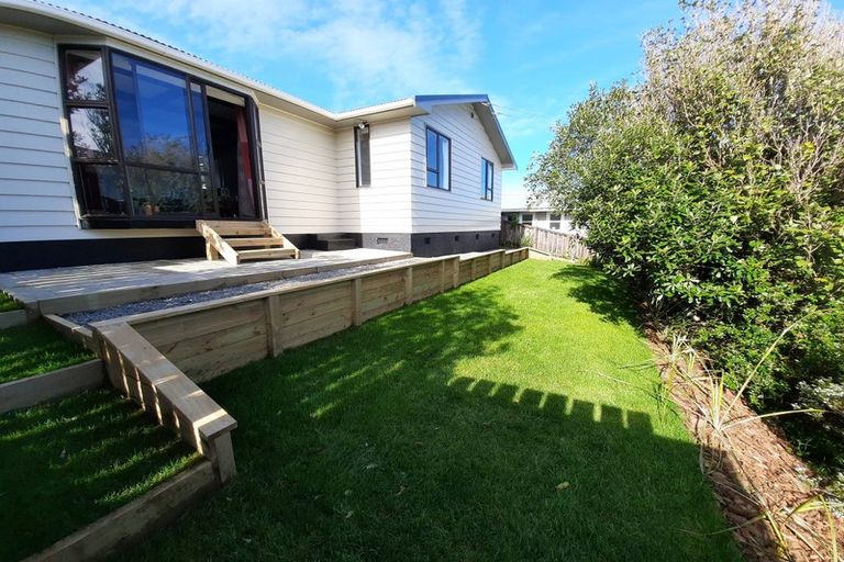 Photo of property in 11b Lomita Road, Johnsonville, Wellington, 6037