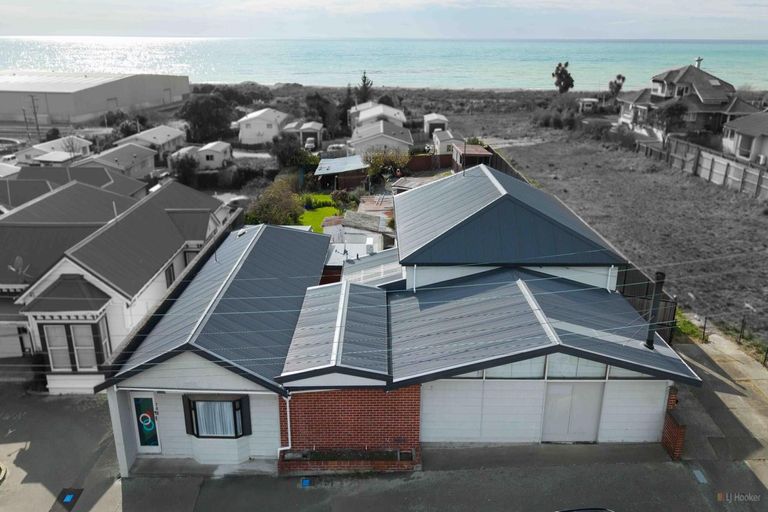 Photo of property in 70-70a High Street, Kensington, Timaru, 7910