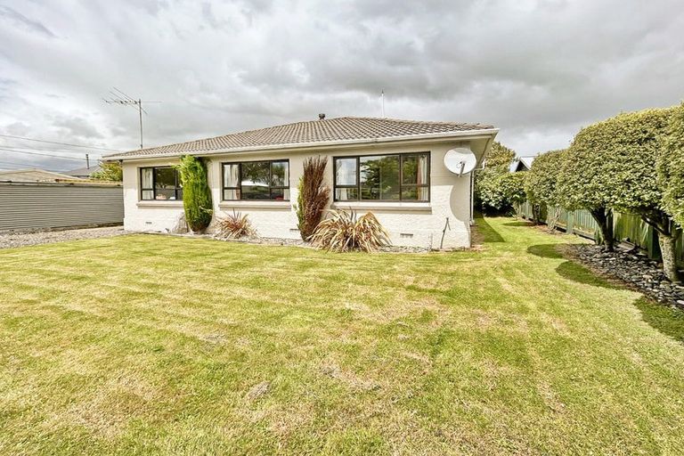 Photo of property in 11 Charles Street, Grasmere, Invercargill, 9810