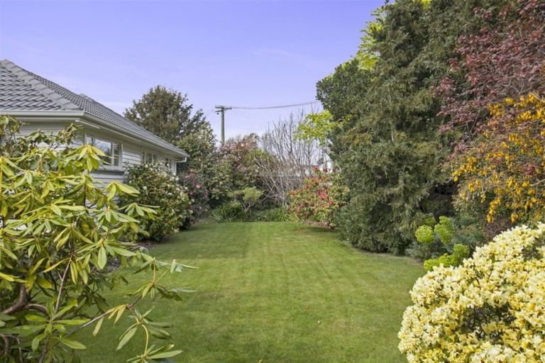 Photo of property in 19 Joyce Crescent, Ilam, Christchurch, 8041