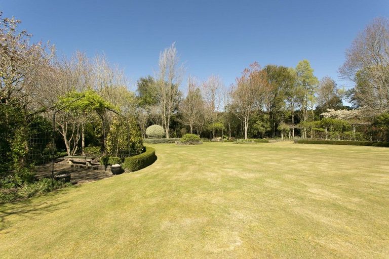 Photo of property in 165 Methven Highway, Allenton, Ashburton, 7776