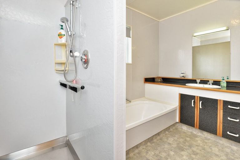 Photo of property in 1/10 Rutene Road, Kaiti, Gisborne, 4010