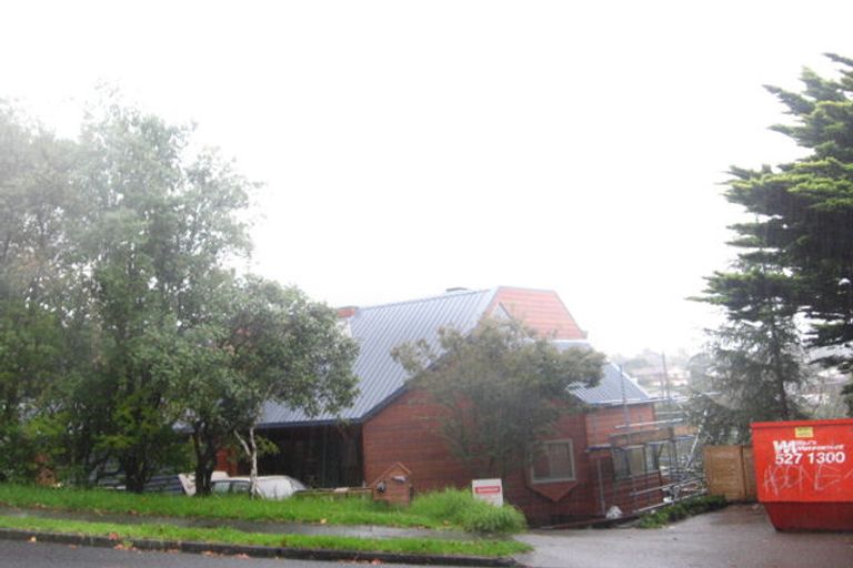 Photo of property in 24 Castleton Drive, Howick, Auckland, 2014