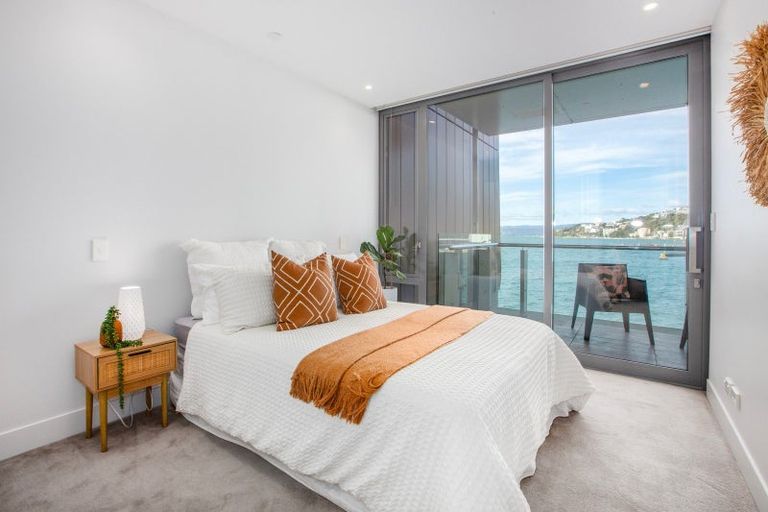 Photo of property in Clyde Quay Wharf, 1/7b Clyde Quay Wharf, Te Aro, Wellington, 6011