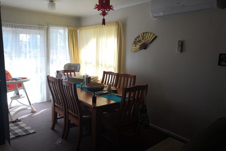 Photo of property in 16a Ennis Avenue, Pakuranga Heights, Auckland, 2010