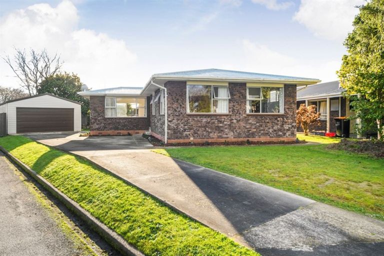 Photo of property in 29 Kimberley Grove, Westbrook, Palmerston North, 4412