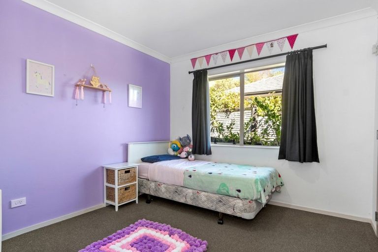 Photo of property in 194 Castlewold Drive, Bethlehem, Tauranga, 3110