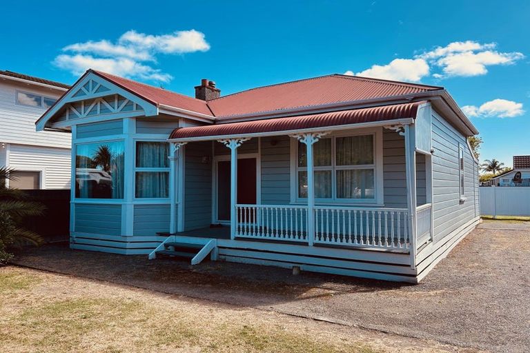 Photo of property in 109 Georges Drive, Napier South, Napier, 4110