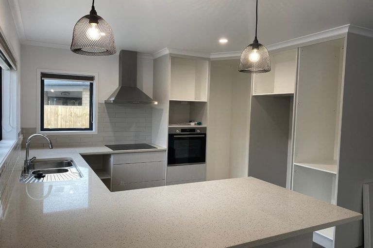 Photo of property in 230a Centreway Road, Orewa, 0931