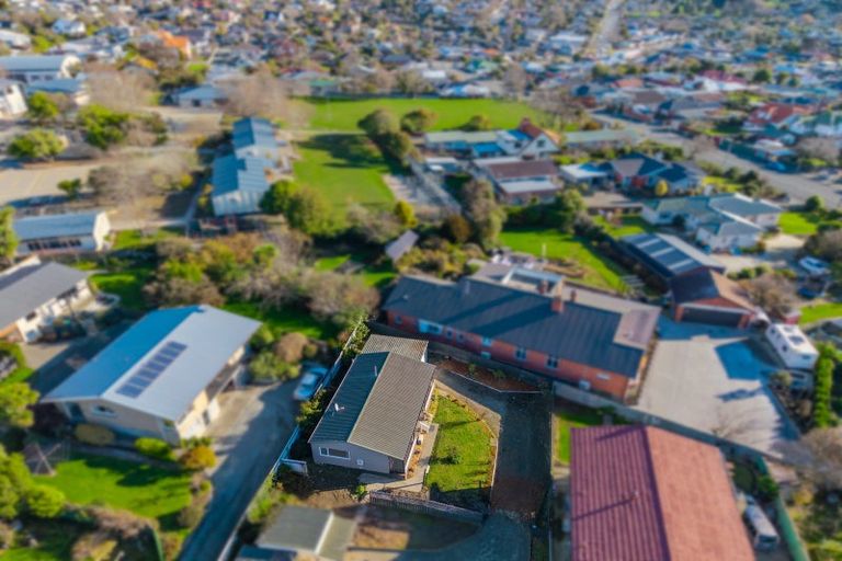 Photo of property in 12-12a Campbell Street, Maori Hill, Timaru, 7910