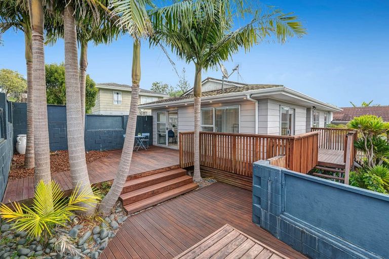 Photo of property in 1/34 Bayview Road, Bayview, Auckland, 0629