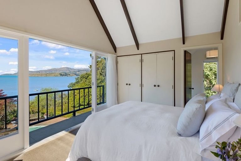 Photo of property in 11 Merlincote Crescent, Governors Bay, Lyttelton, 8971