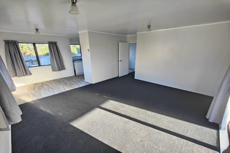 Photo of property in 77 Massey Street, Frankton, Hamilton, 3204