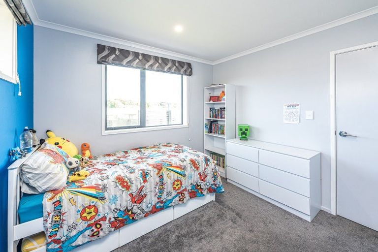 Photo of property in 23 Golf Vue Place, Castlecliff, Whanganui, 4501