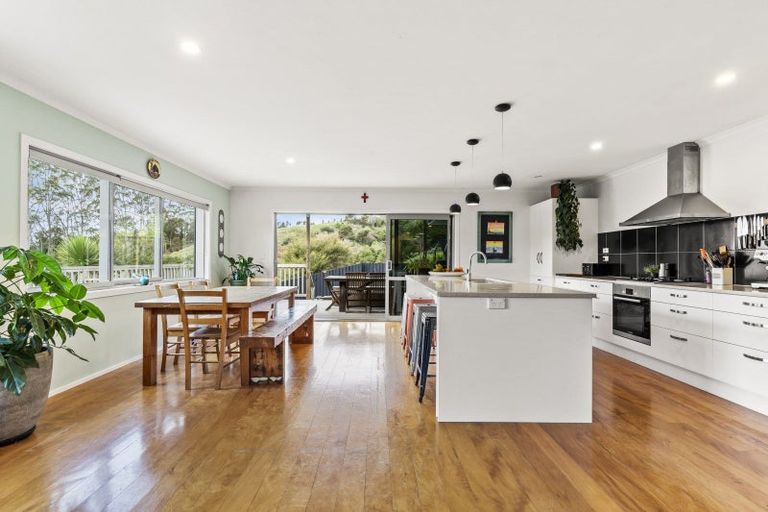 Photo of property in 127 Te Tutu Street, Whangamata, 3691