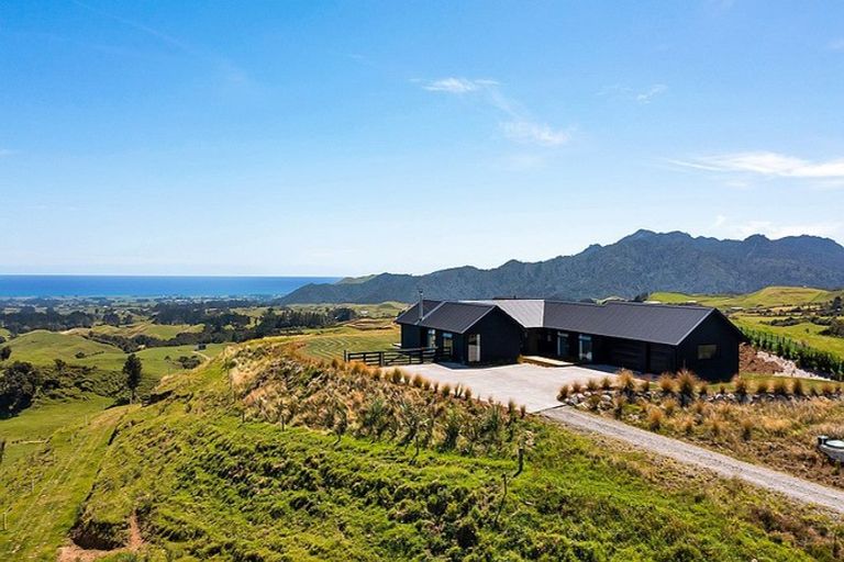 Photo of property in 791 Dover Road, Okato, New Plymouth, 4374