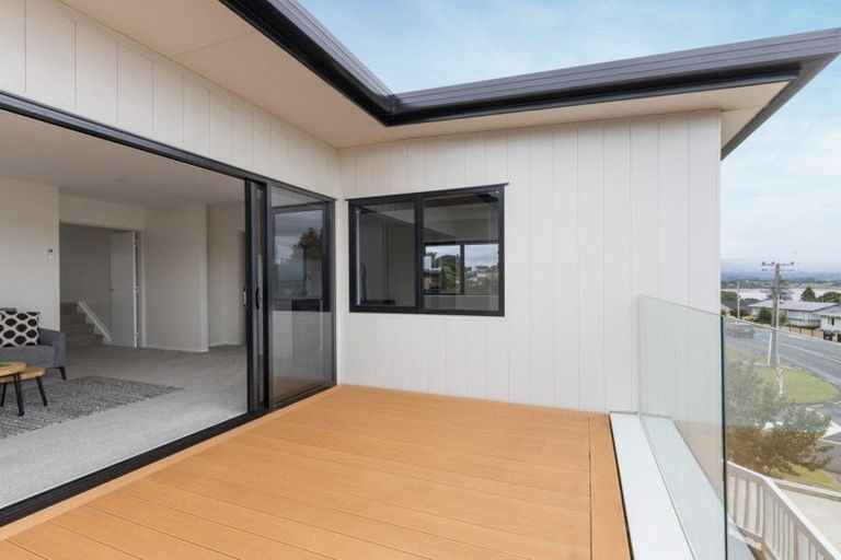 Photo of property in 1 Coppelia Avenue, Omokoroa, 3114