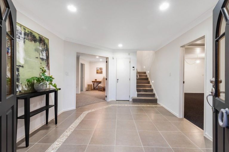 Photo of property in 36 Woodgers Way, Somerville, Auckland, 2014