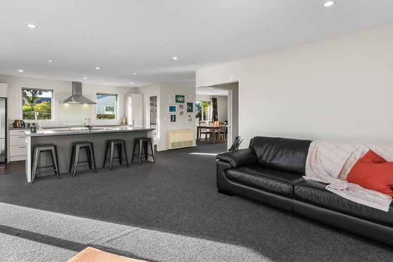 Photo of property in 13 Muir Avenue, Halswell, Christchurch, 8025