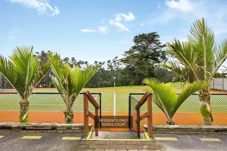 Photo of property in 21/270 Sunset Road, Windsor Park, Auckland, 0632