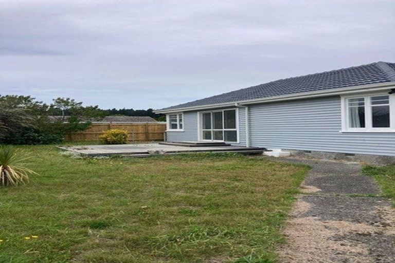 Photo of property in 17 Kearneys Road, Linwood, Christchurch, 8062