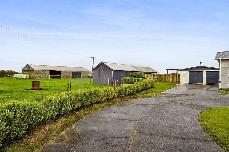 Photo of property in 22 Batten Road, Okaiawa, Hawera, 4671
