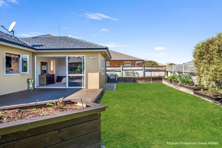 Photo of property in 3 Bouvardia Avenue, Milson, Palmerston North, 4414