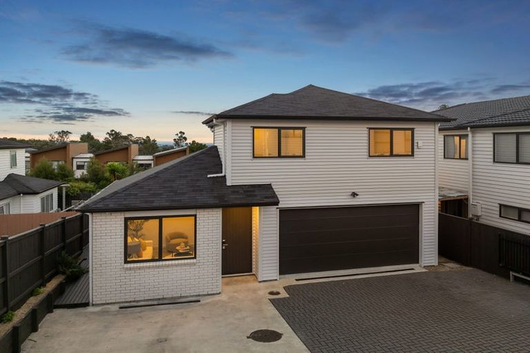 Photo of property in 3 Hing Street, Flat Bush, Auckland, 2019