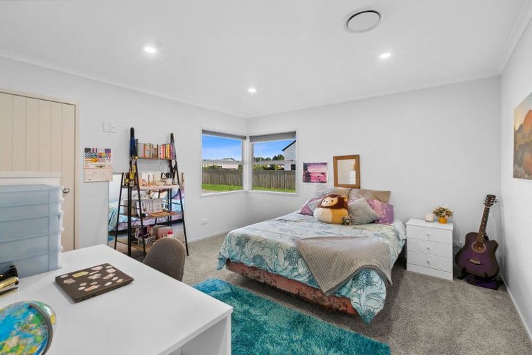 Photo of property in 6 Northpoint Way, Bell Block, New Plymouth, 4312