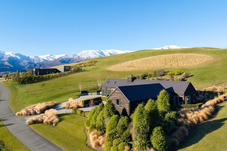 Photo of property in 92 Threepwood Road, Lake Hayes, Queenstown, 9371